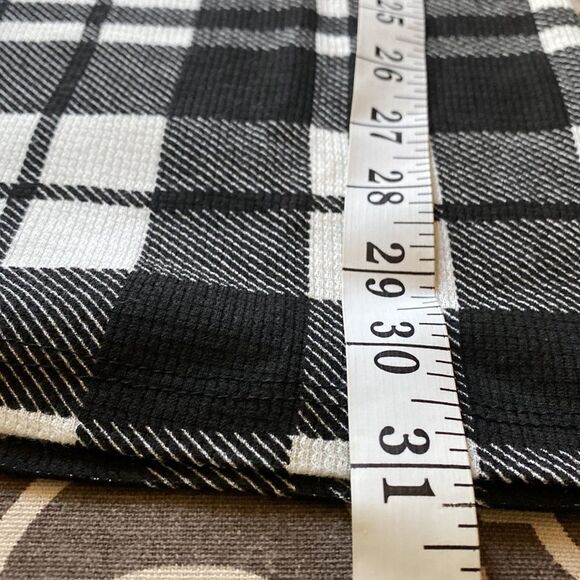 Girls/Petite L/S Plaid Crew Neck Dress - Picture 7 of 11